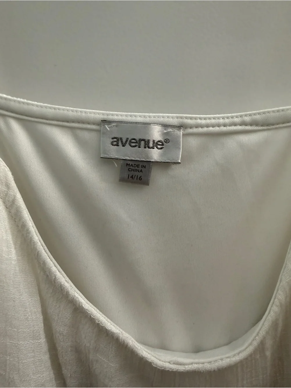 Avenue White Midi Dress with Blue & Red Floral Hem - Picture 2 of 4